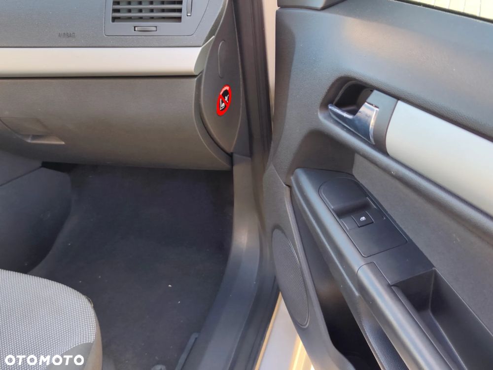 Opel Astra 1.4 Selection - 18