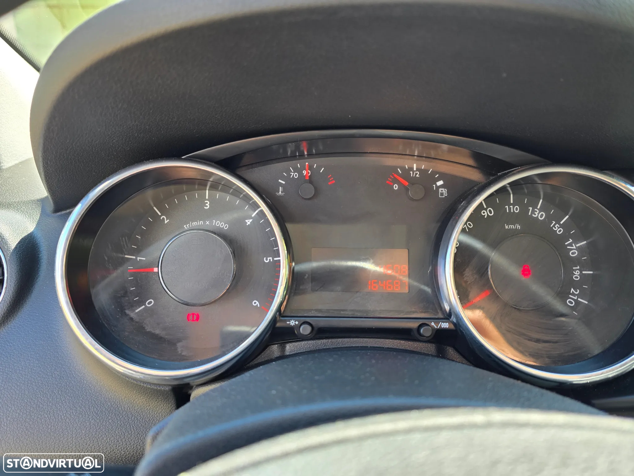 Peugeot 3008 BlueHDi 120 Stop & Start Style - 3