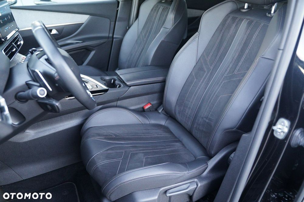 Peugeot 5008 - 19