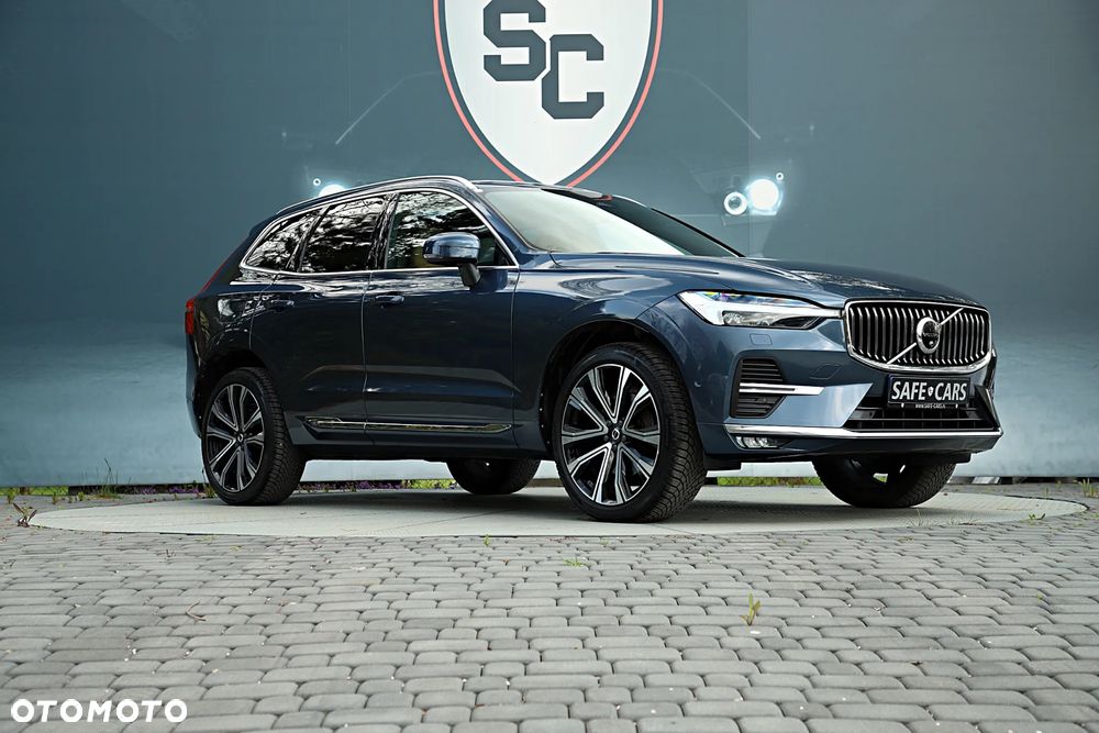 Volvo XC 60 B6 B AWD Ultimate Bright - 11