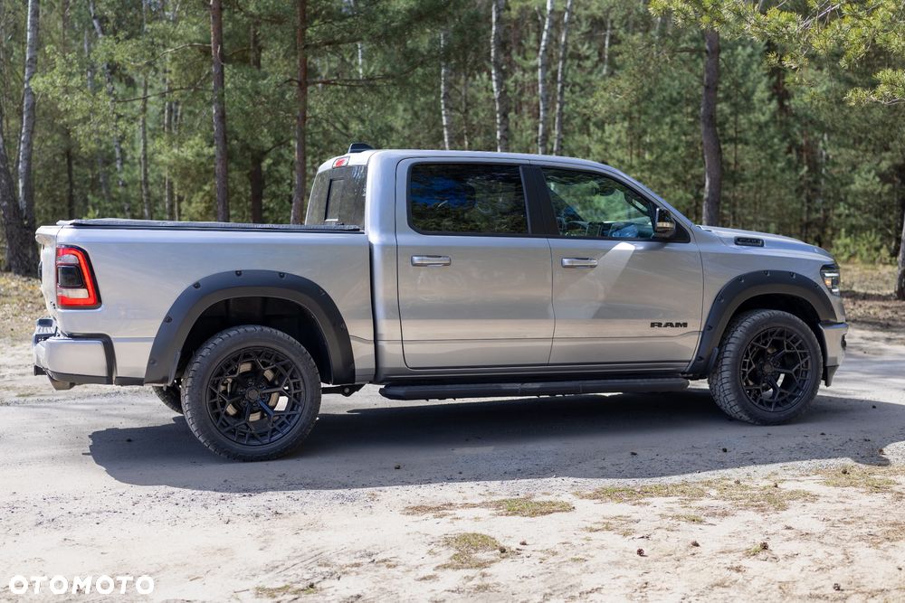 RAM 1500 5.7 Crew Cab Bighorn - 7