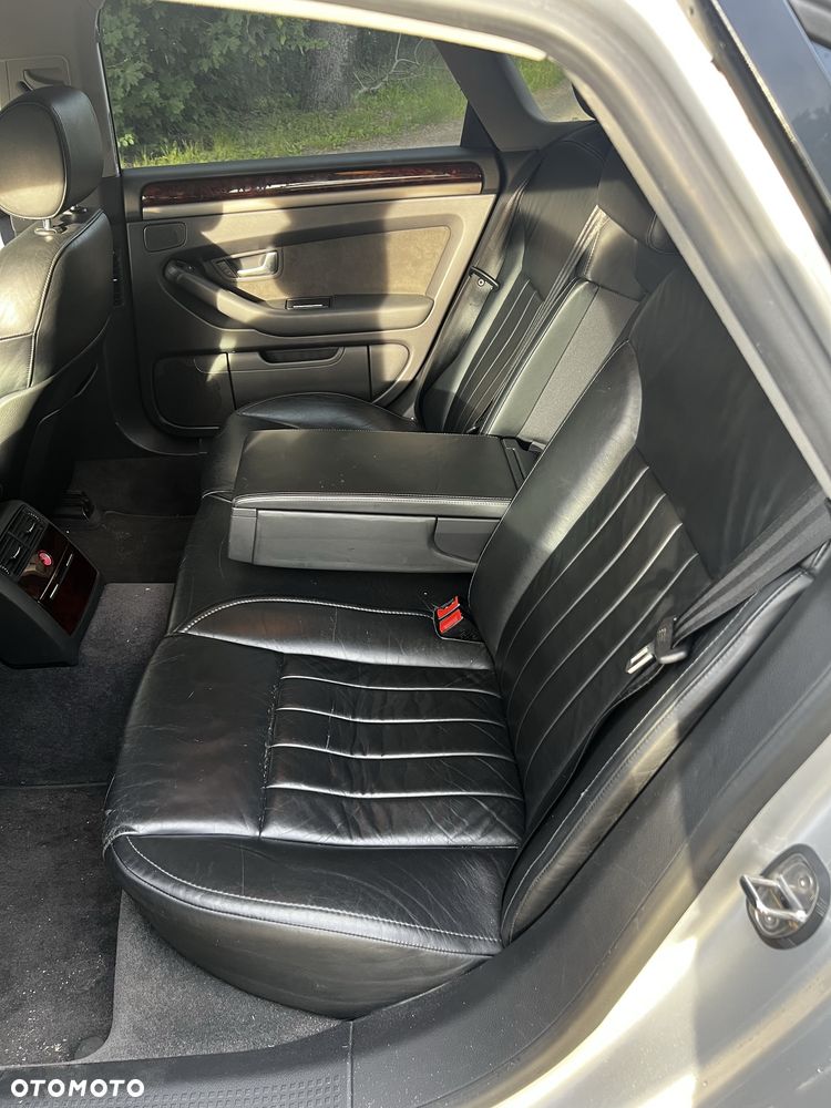 Audi A8 - 5