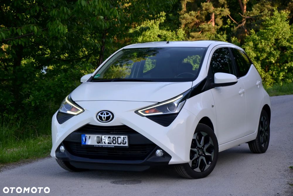 Toyota Aygo x-clusive Style Selection - 1