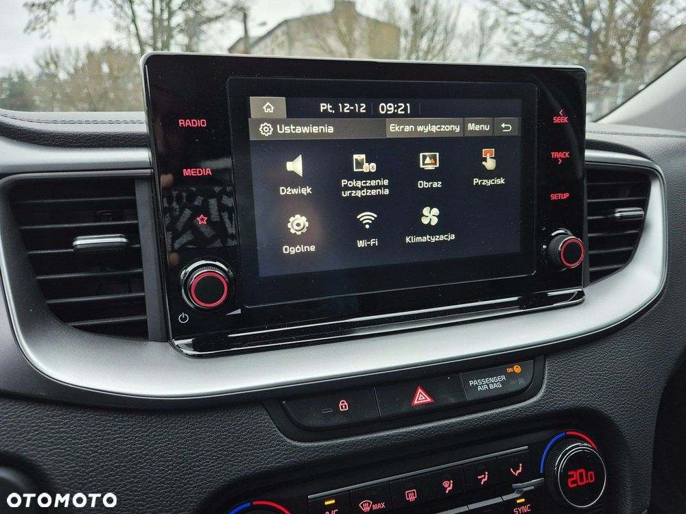 Kia XCeed 1.5 T-GDI M - 33