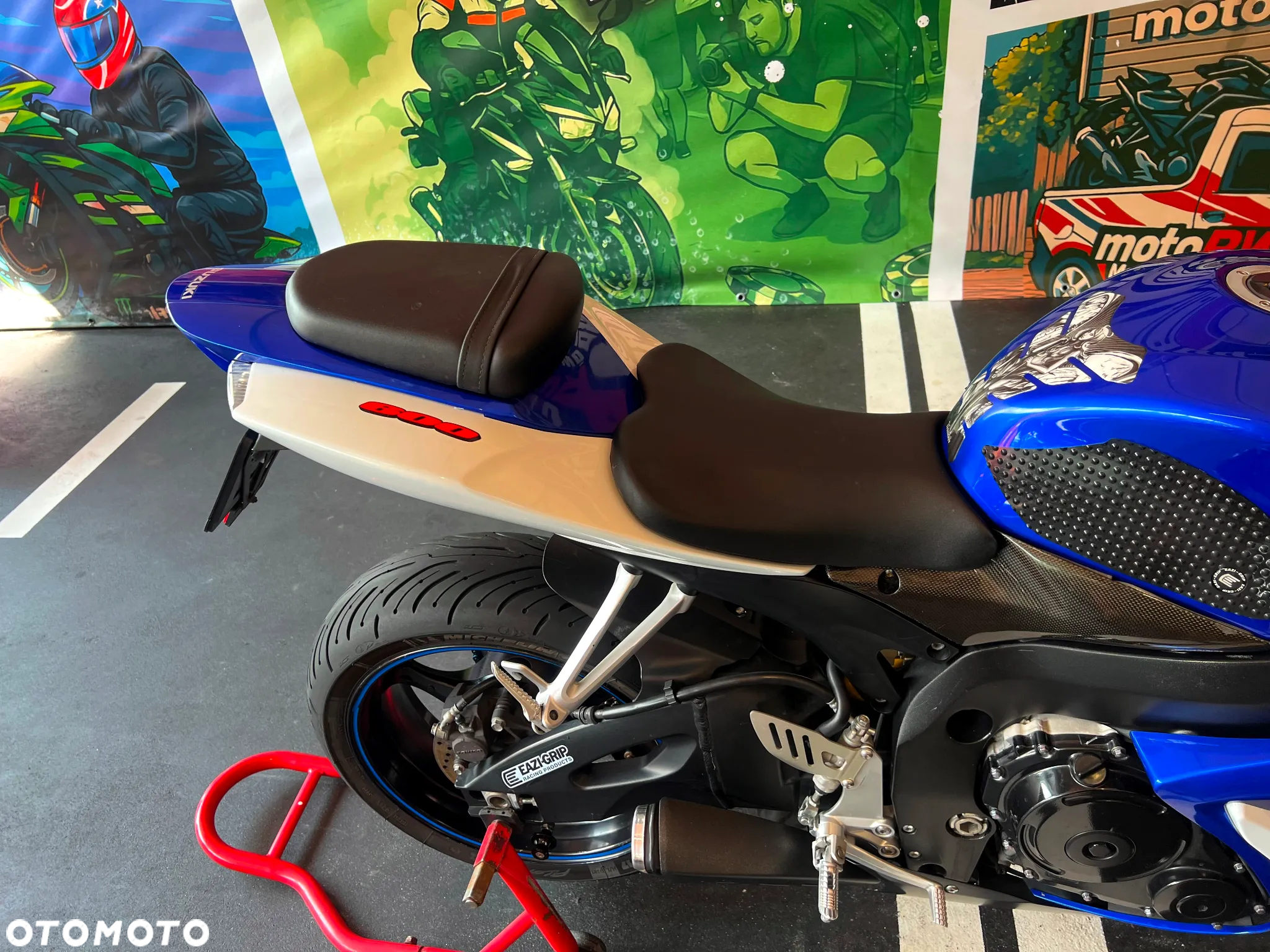 Suzuki GSX-R - 14