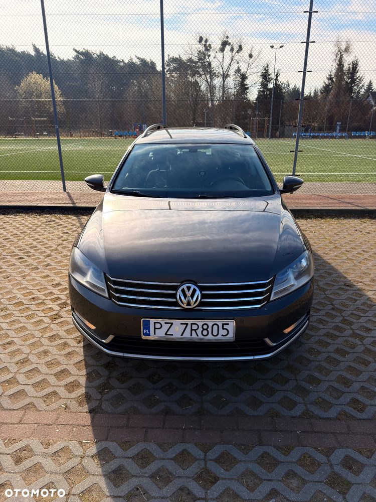 Volkswagen Passat 1.6 TDI Comfortline - 22