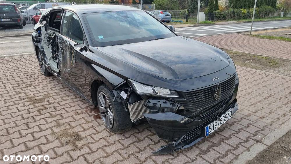 Peugeot 308 BlueHDi 130 EAT8 Allure - 36
