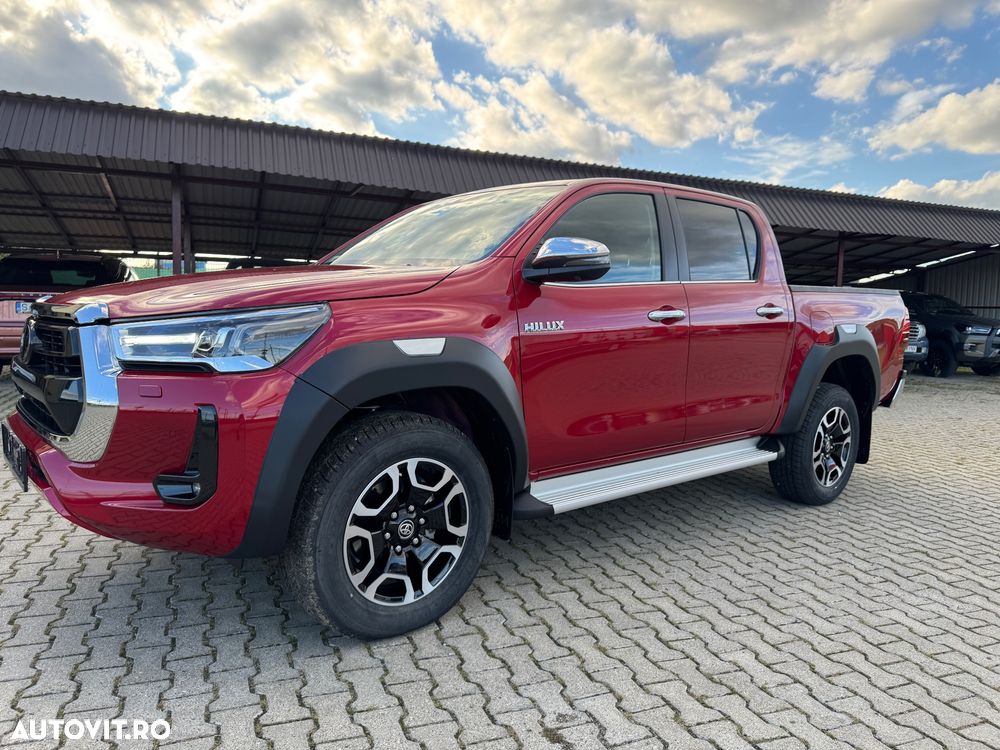 Toyota Hilux 2.8D 204CP 4x4 Double Cab AT MHEV Executive - 33