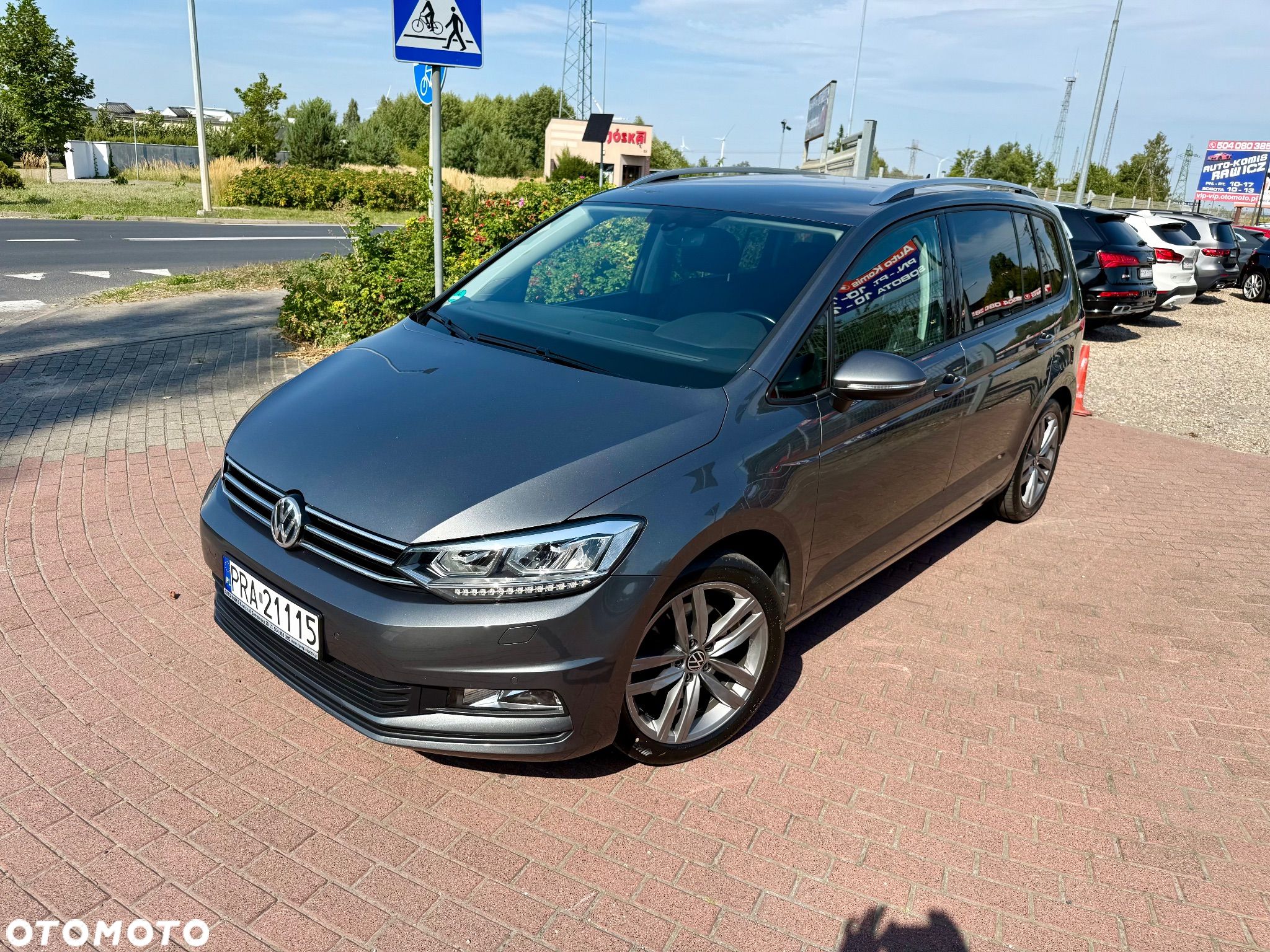 Volkswagen Touran 1.4 TSI (BlueMotion Technology) Comfortline - 1