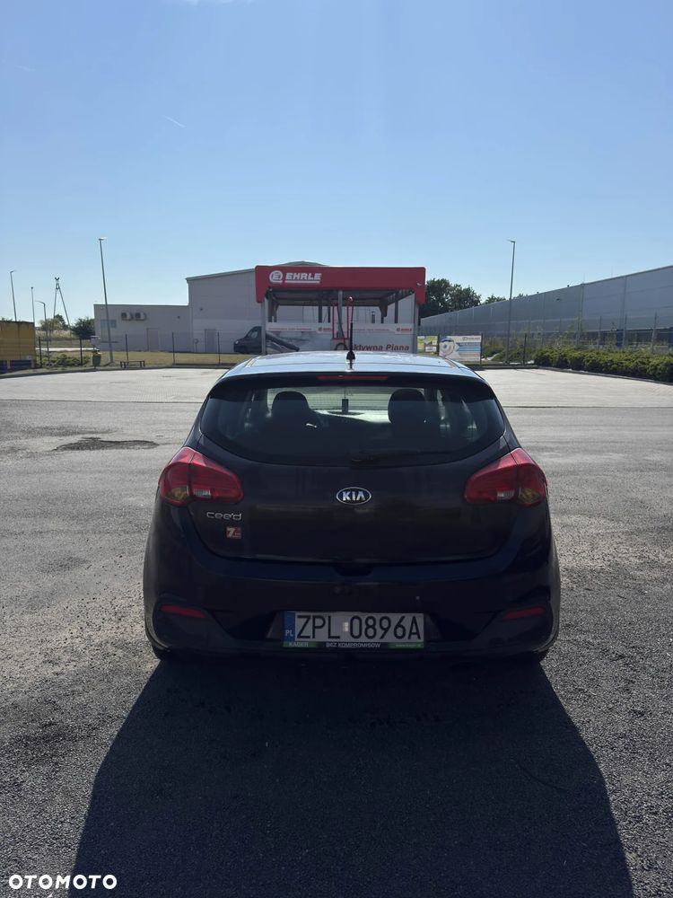 Kia Ceed 1.6 GDI L - 9