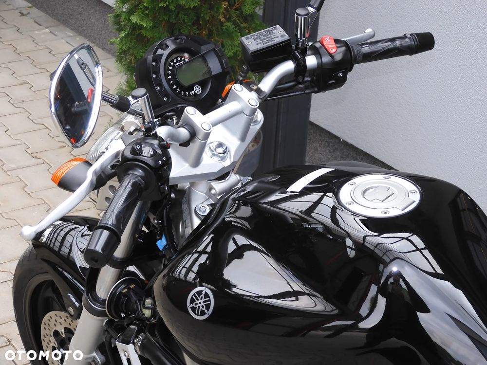 Yamaha FZ6 - 35