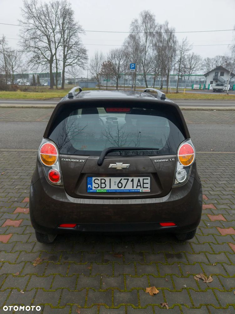 Chevrolet Spark 1.0 LS - 5