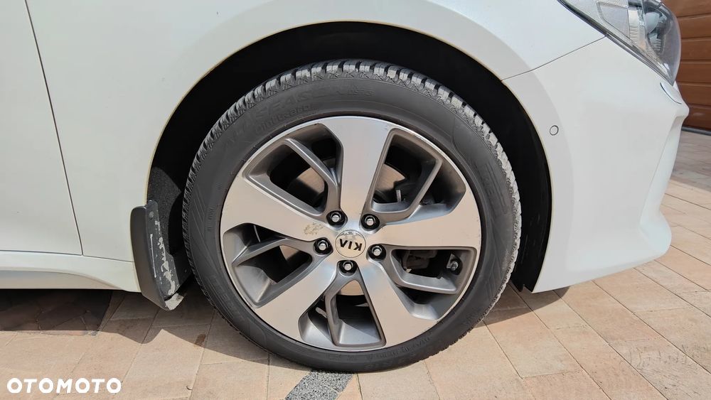 Kia Optima 1.7 CRDI GT Line DCT - 23