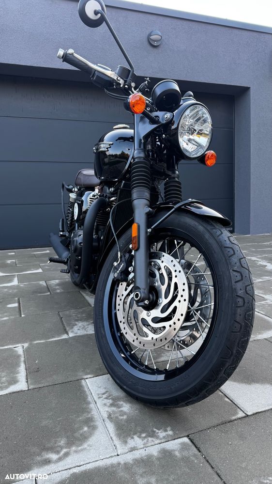 Triumph Bonneville T120 Black - 5