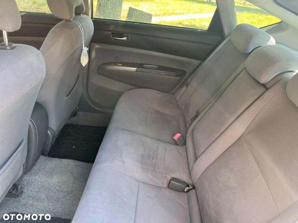 Toyota Prius 1.5 VVT-i Sol - 6