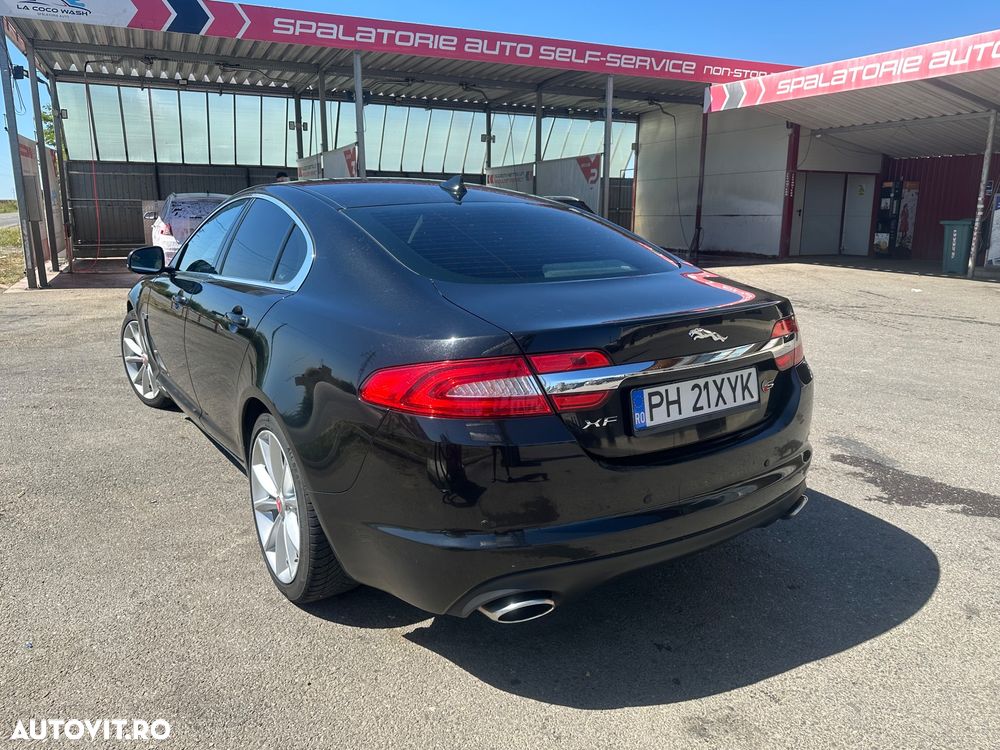 Jaguar XF 3.0 V6 Diesel S Sportbrake - 8
