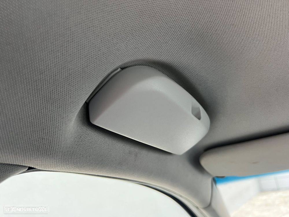 Mercedes-Benz B 200 CDI - 41