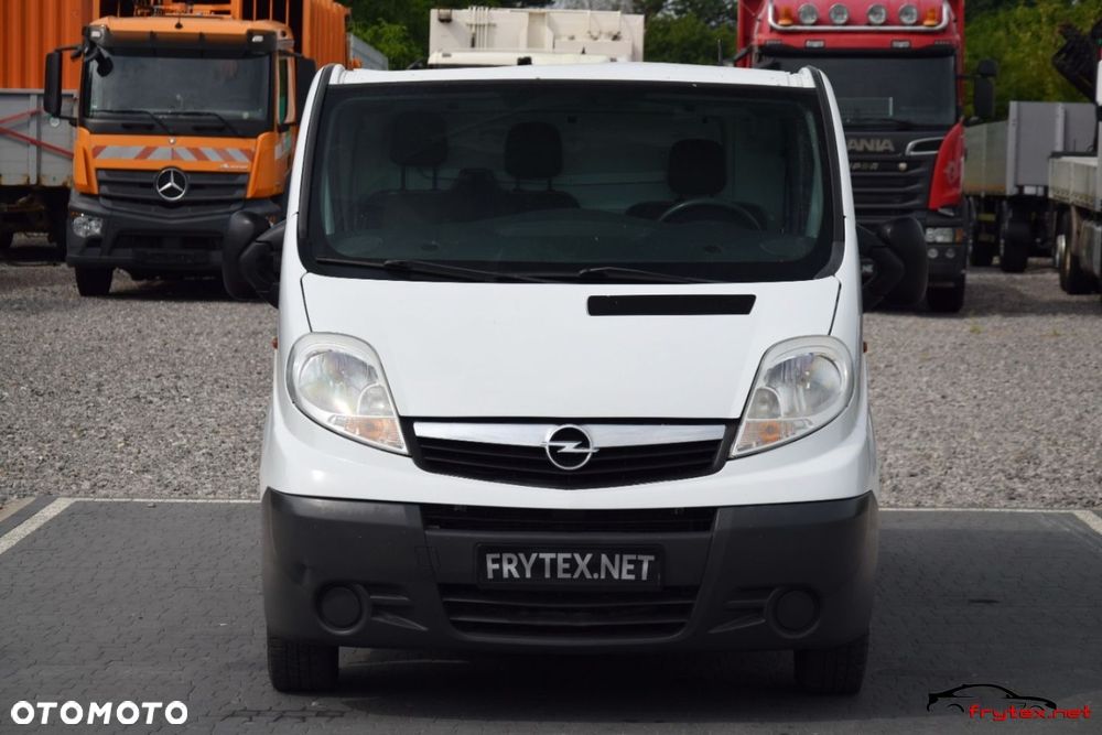 Opel Vivaro - 2