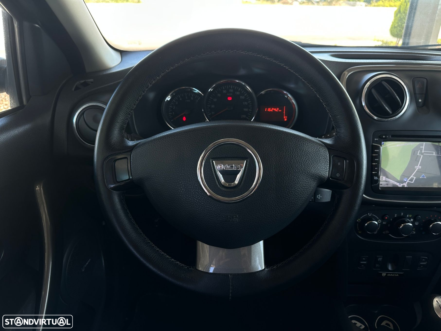 Dacia Sandero - 11