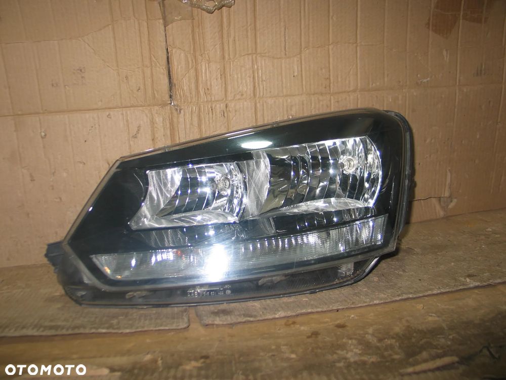 lampa przod skoda yeti lift 12-17r. 5L1941015D zwykla oryginal europa - 1