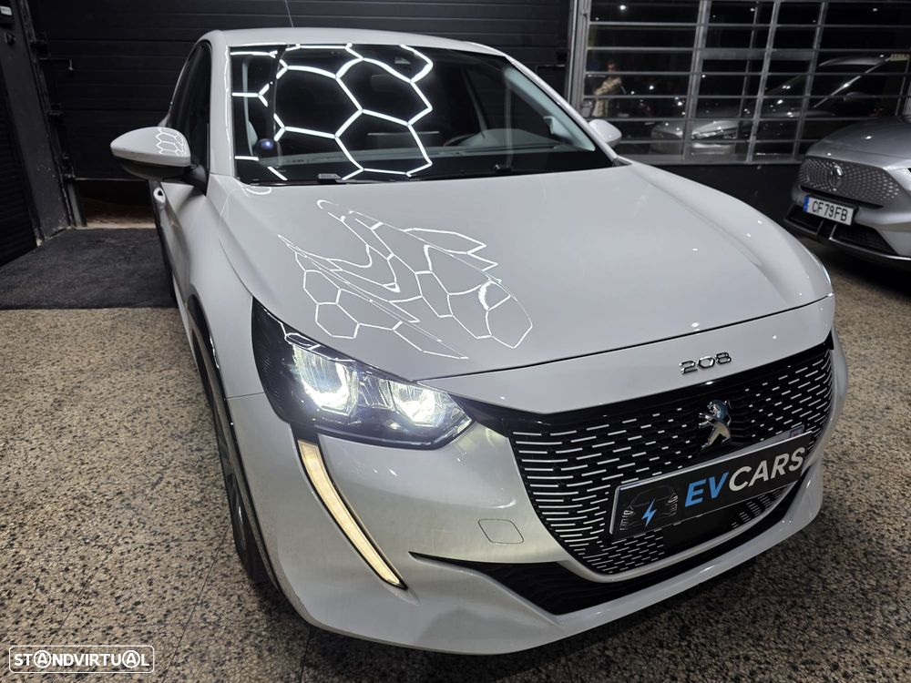 Peugeot e-208 50 kWh Style - 24