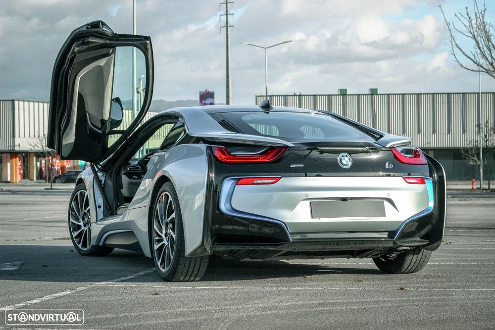 BMW i8 Standard - 13