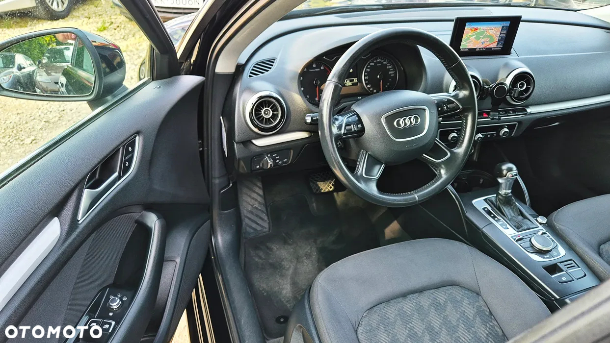 Audi A3 1.2 TFSI Sportback S tronic Ambiente - 37