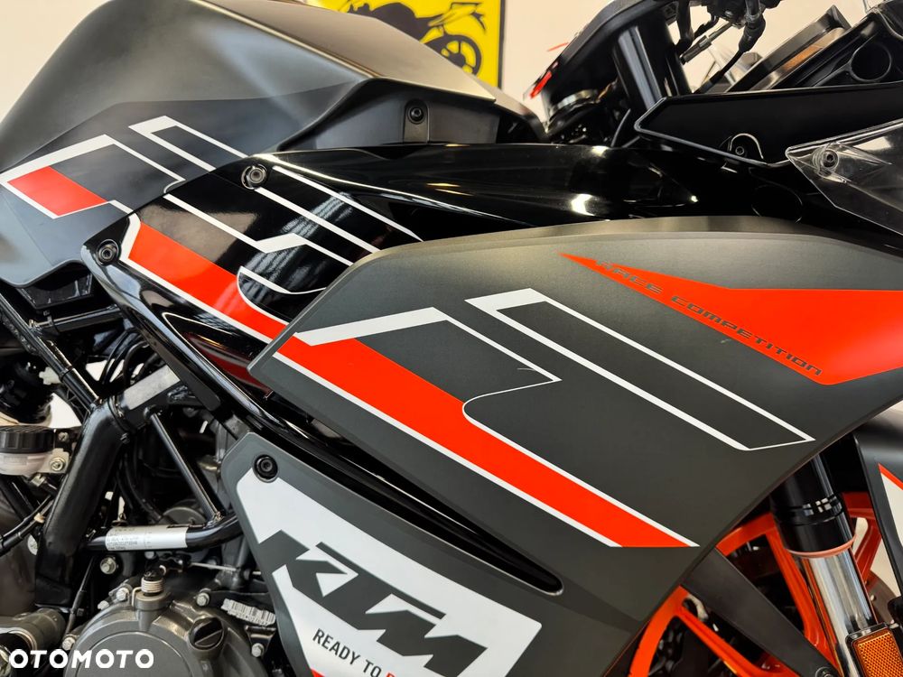 KTM RC 125 - 12