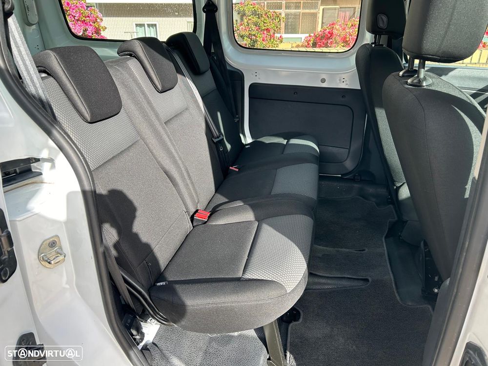 Renault Kangoo Z.E. 33 - 8