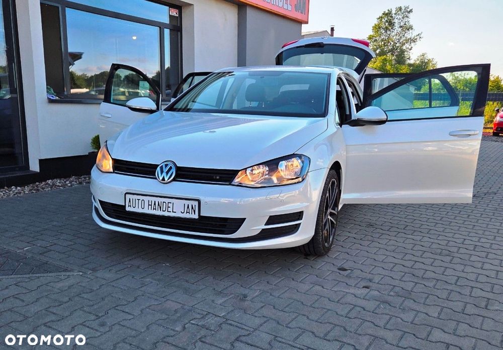 Volkswagen Golf - 26