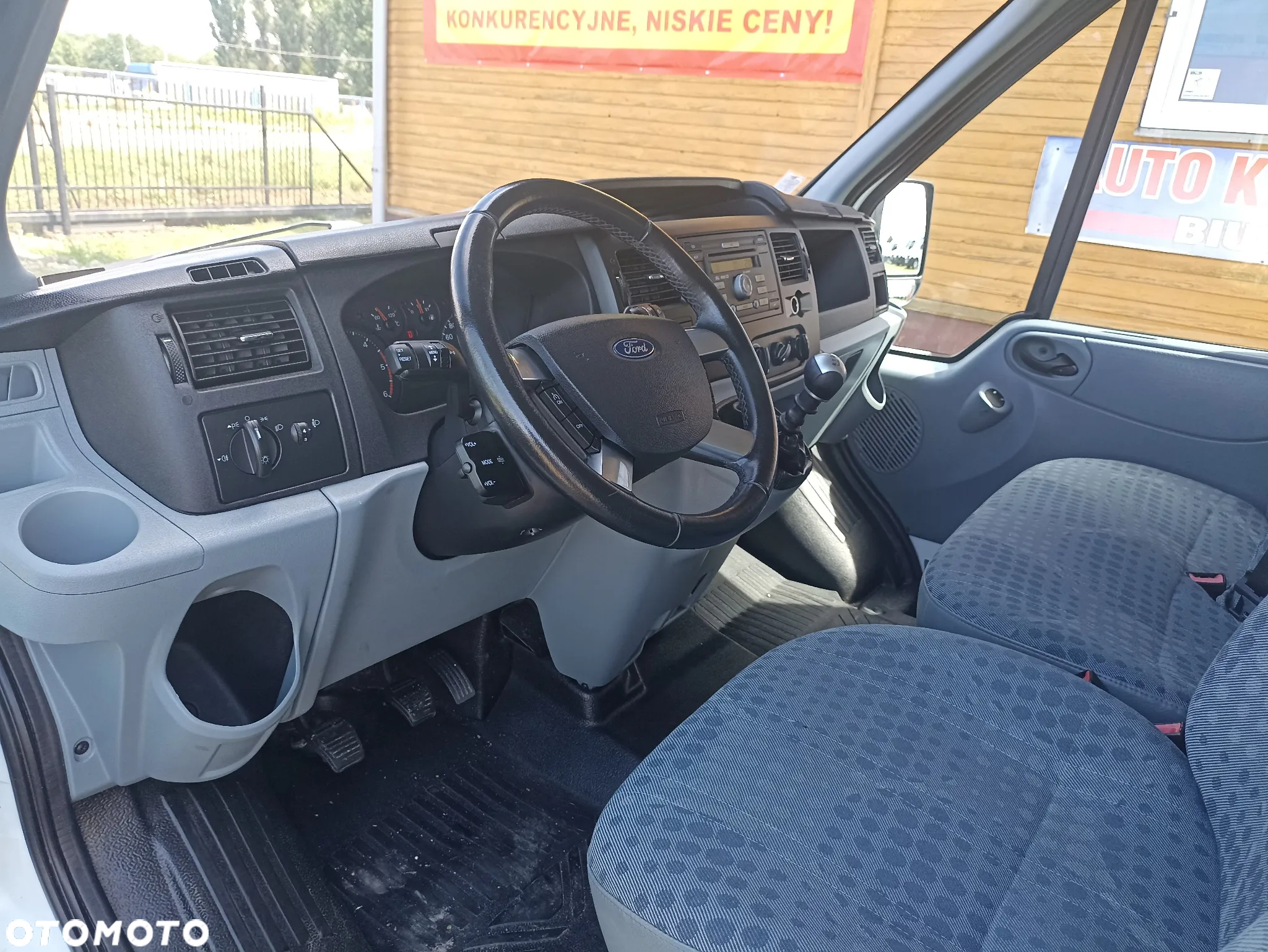 Ford TRANSIT - 11