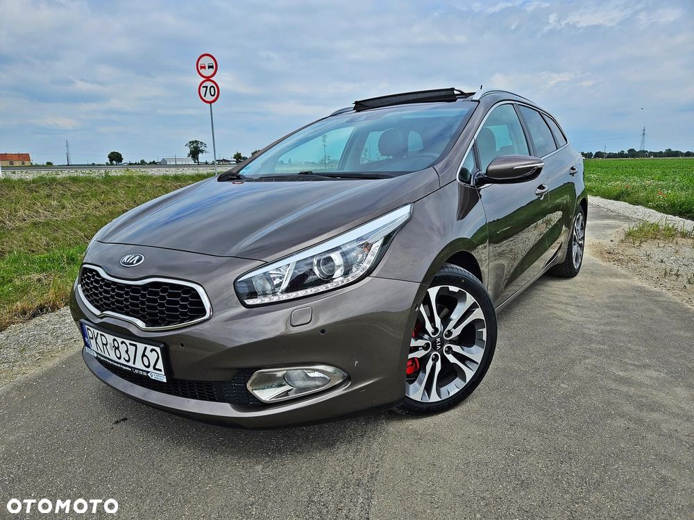 Kia Ceed 1.6 GDI DCT Platinum Edition - 38