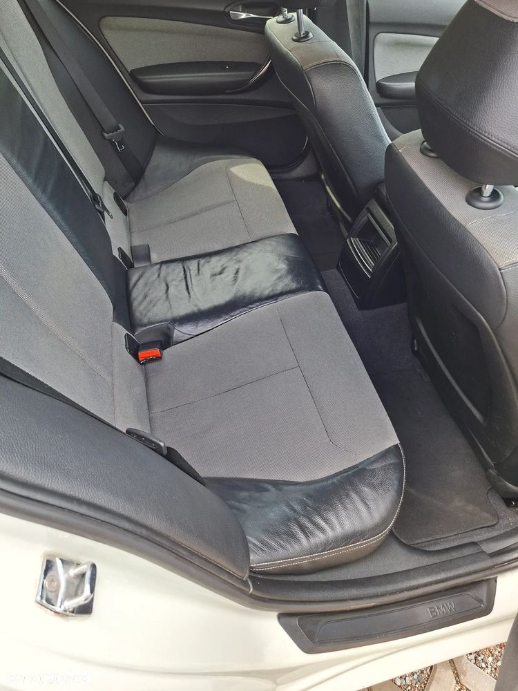BMW Seria 1 118d Urban Line - 22