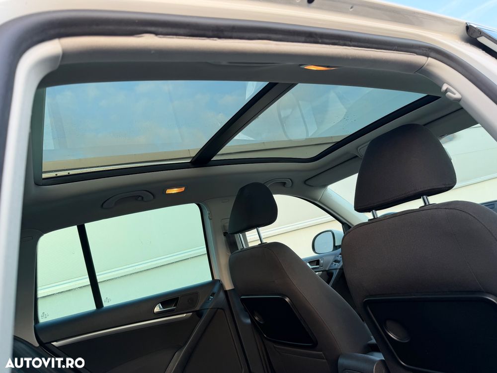 Volkswagen Tiguan 2.0 TDI 4Motion DSG BMT Sport & Style - 40