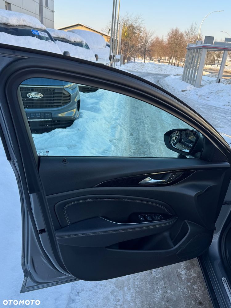 Opel Insignia 2.0 CDTI Innovation S&S - 12