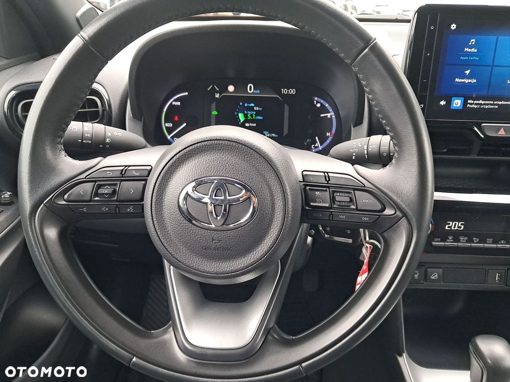 Toyota Yaris Cross Hybrid 1.5 Comfort 4x4 - 21