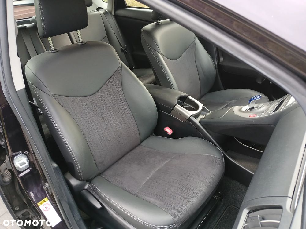 Toyota Prius - 20
