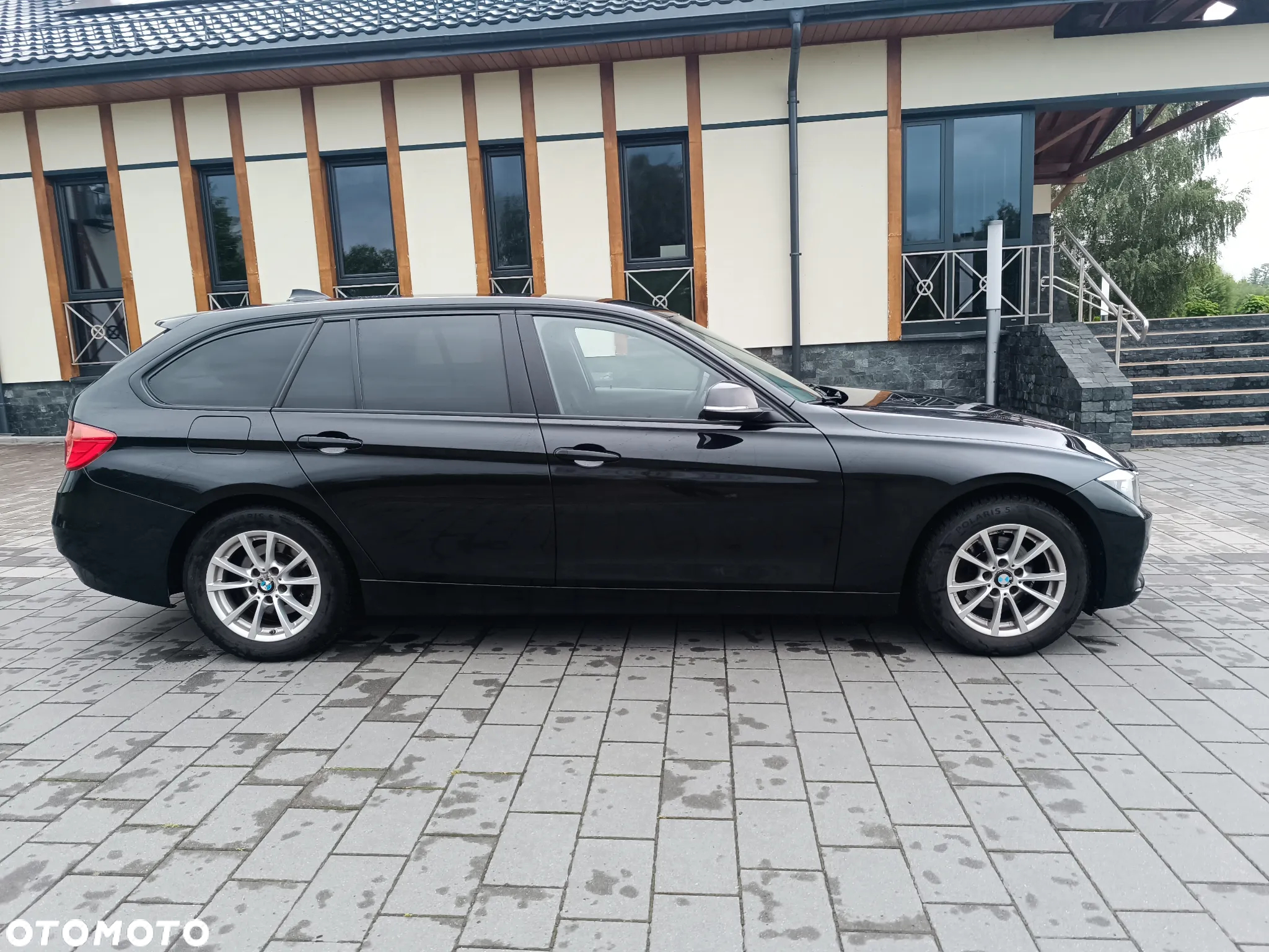 BMW Seria 3 318d - 4