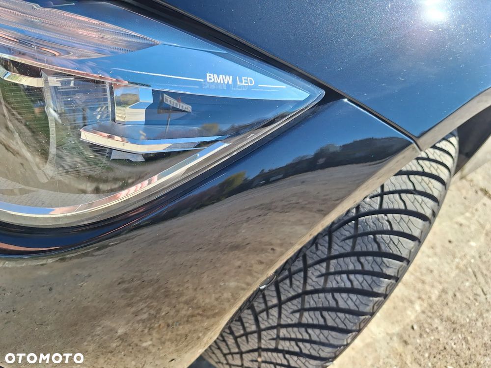BMW Seria 3 318i - 13