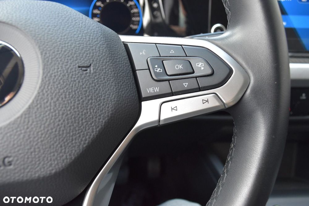 Volkswagen Golf 1.5 TSI EVO Life - 16