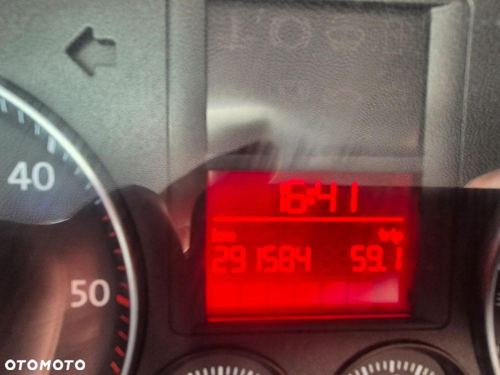 Volkswagen Golf 1.9 TDI 4Motion DPF Tour - 17