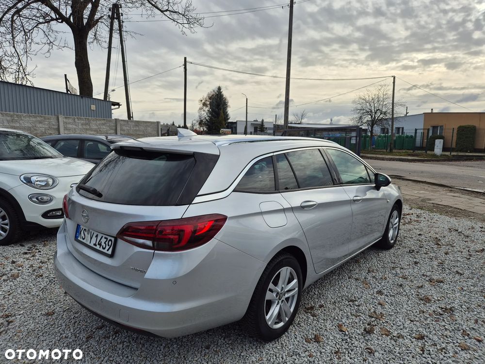 Opel Astra 1.4 Turbo Edition - 17