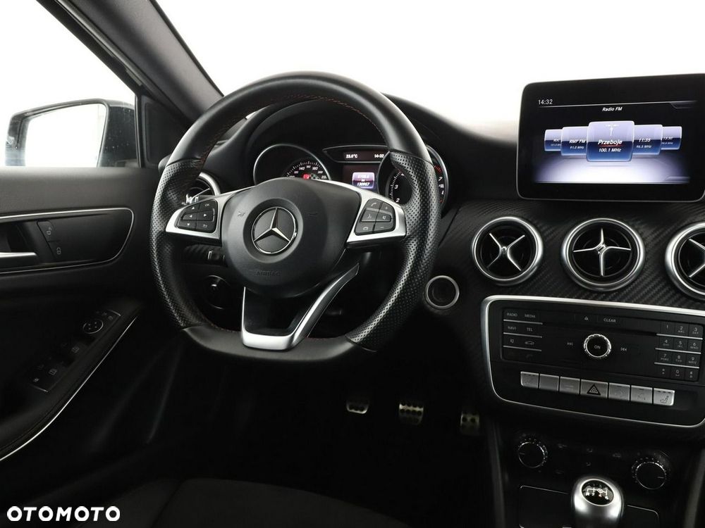 Mercedes-Benz Klasa A 180 (BlueEFFICIENCY) AMG Sport - 17