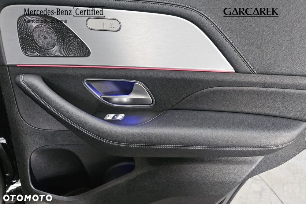 Mercedes-Benz GLE - 32