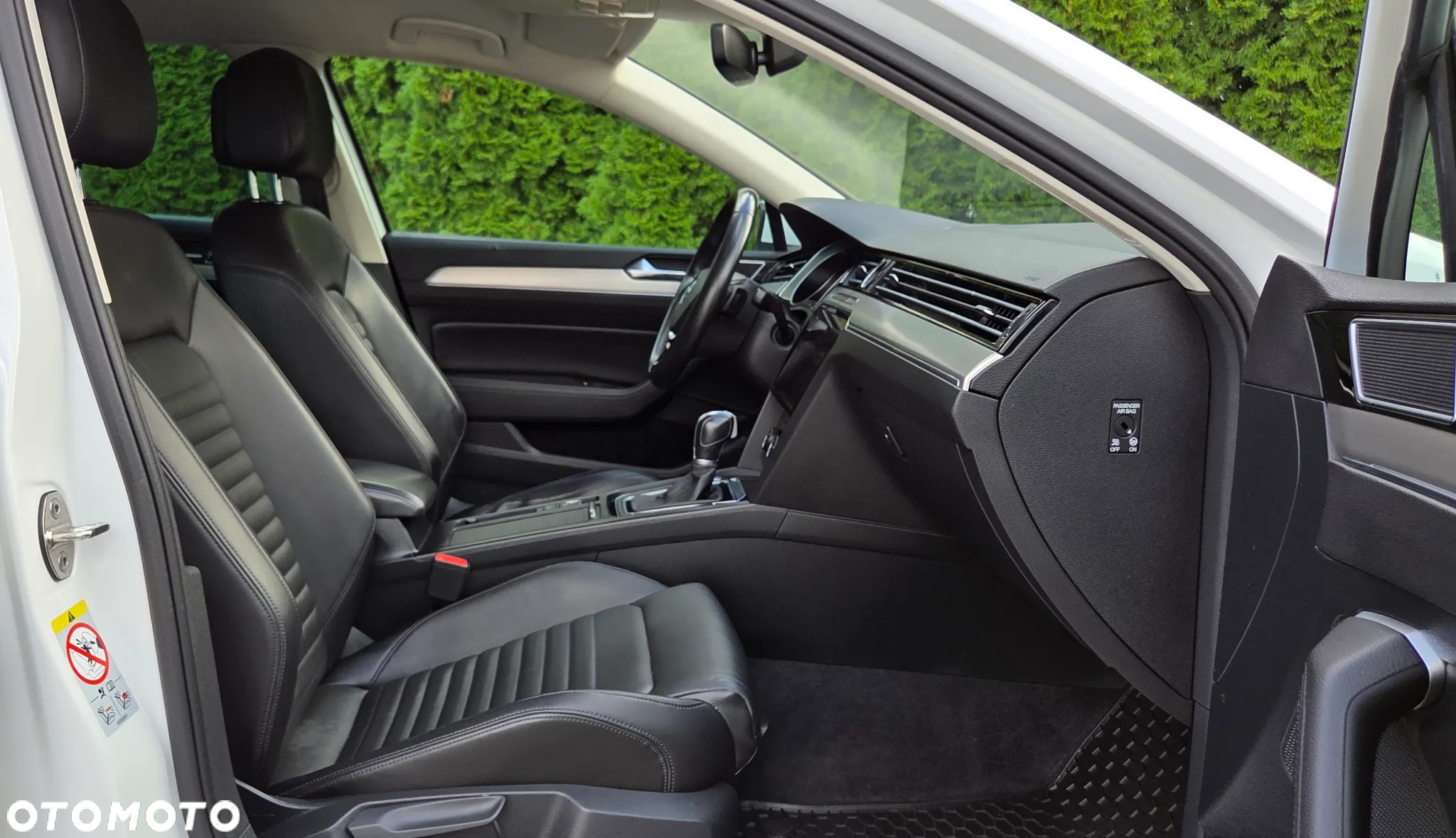 Volkswagen Passat 2.0 TDI BMT Highline DSG - 26