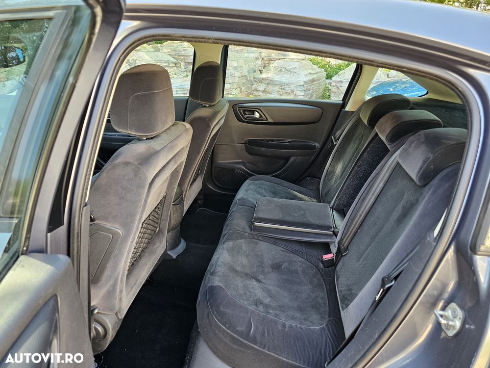 Citroën C4 1.6 HDI FAP EGS6 Exclusive - 12