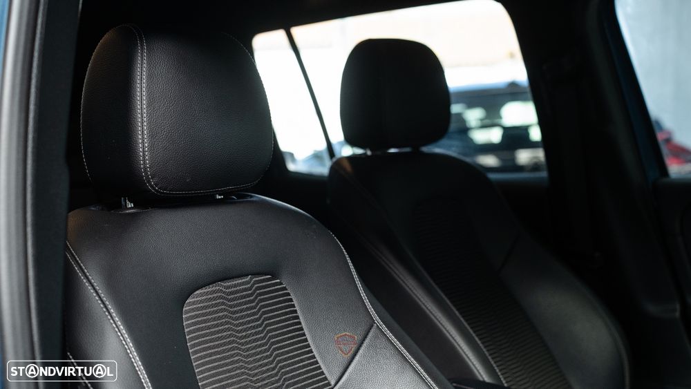 Mercedes-Benz GLB 180 d Progressive - 40