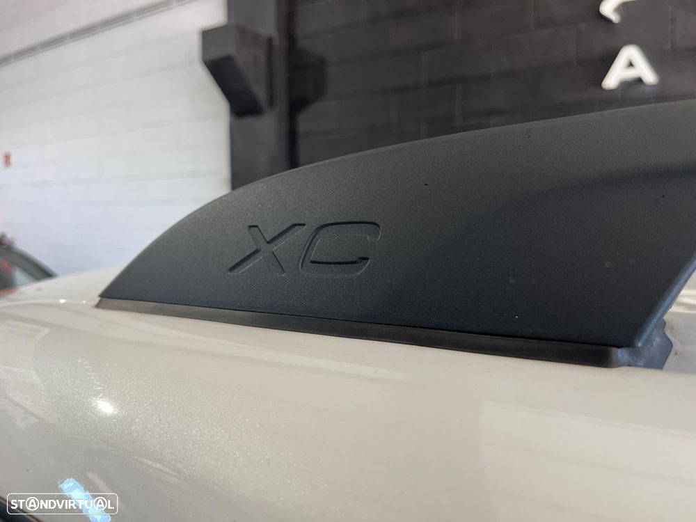 Volvo XC 70 2.0 D4 Momentum Geartronic - 16