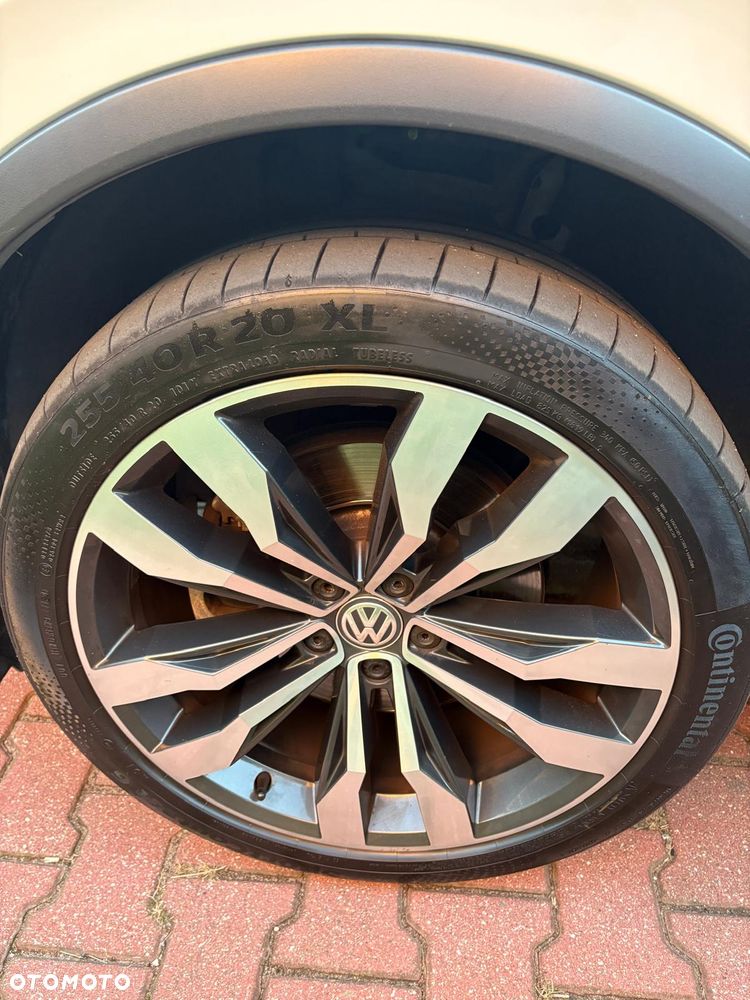 Volkswagen Tiguan - 15