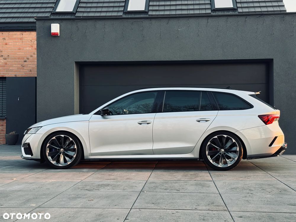 Skoda Octavia 2.0 TDI RS DSG - 5